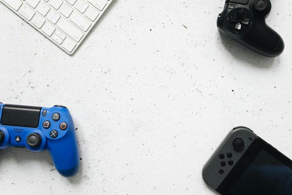 How Is the UK Computing Sector Adapting to Technological Advances?